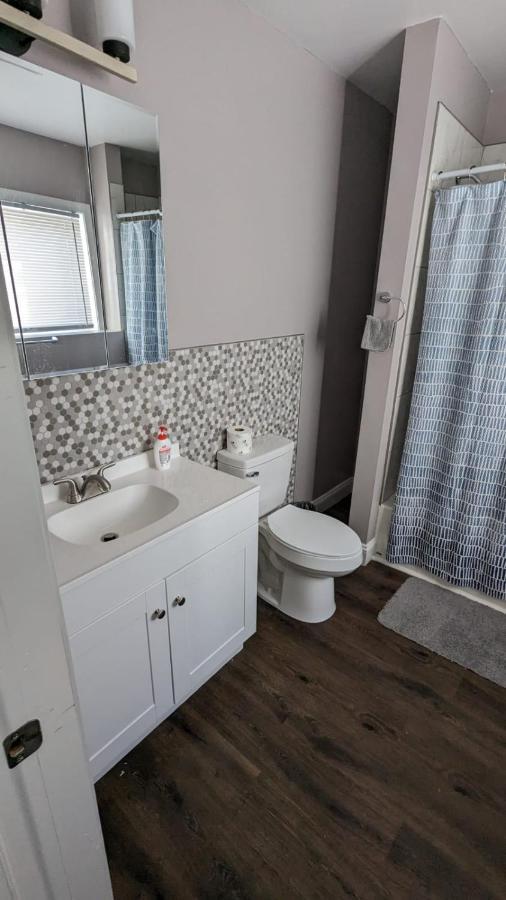 Private Room And Bathroom Providence Luaran gambar